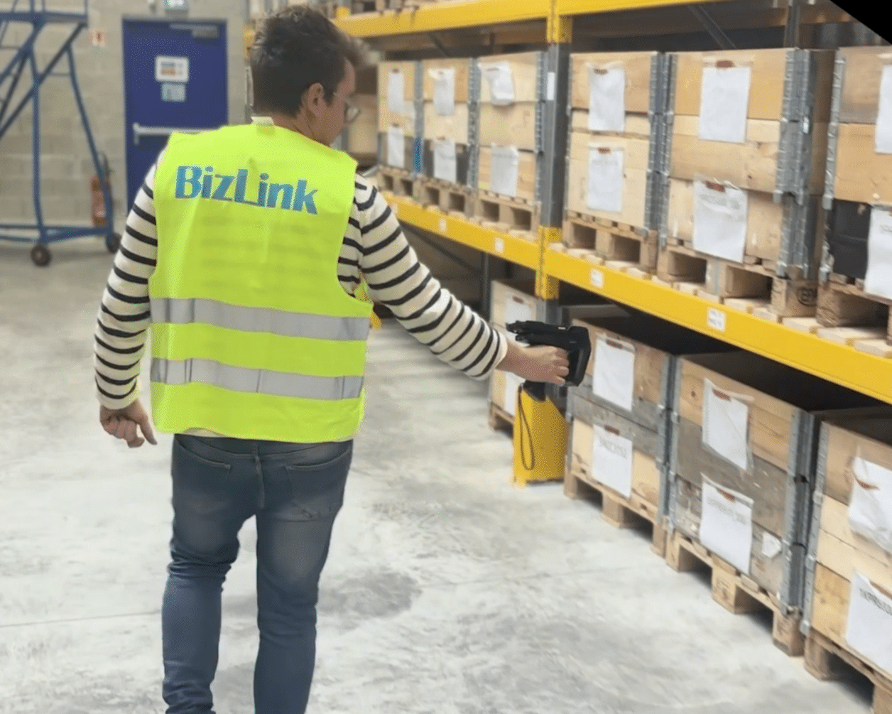 Opérateur Bizzlink contrôlant par RFID